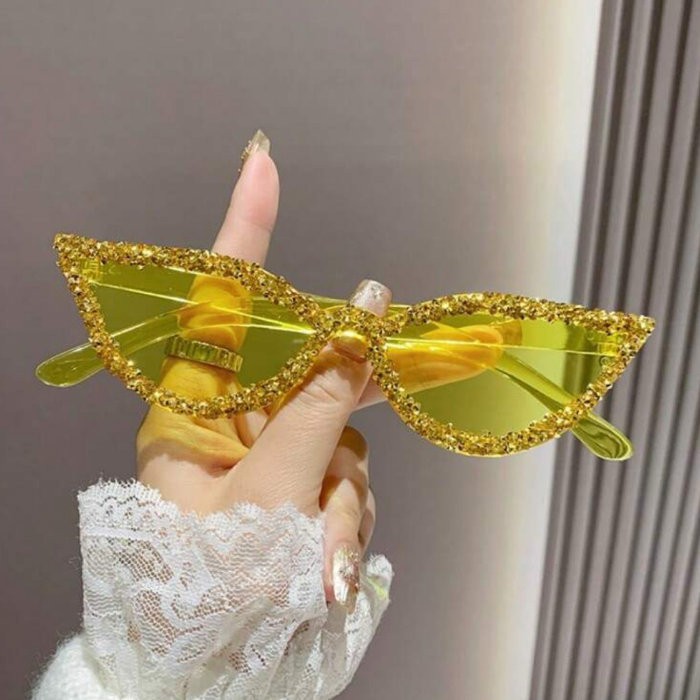 Haldi Festive sunglasses