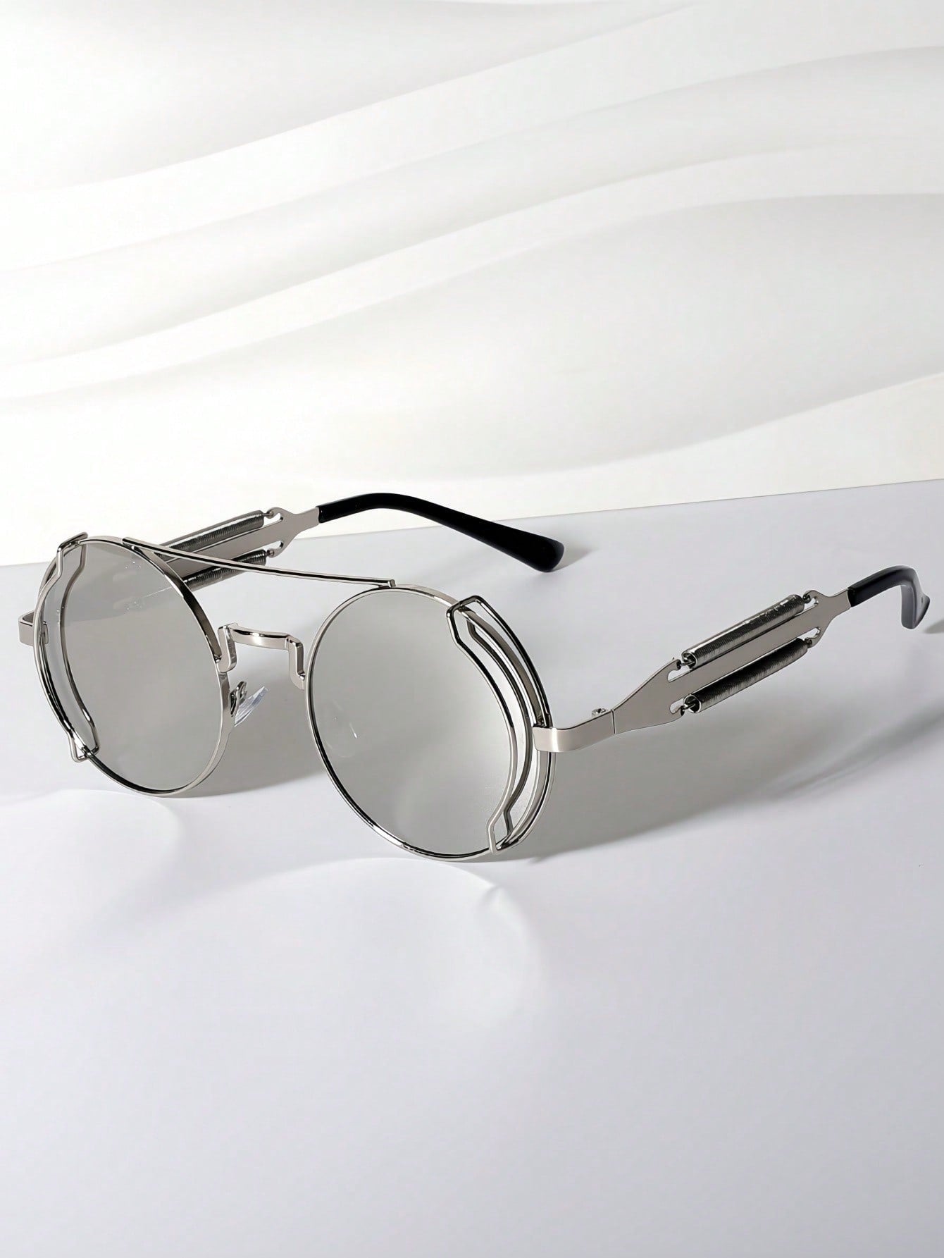 Unisex Silver Metallic sunglasses