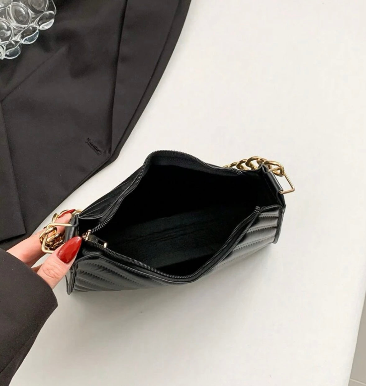 Solid Pattern Shoulder Bag